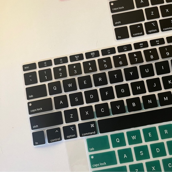 Apple MacBook Silicone Keyboard Covers Black Red Green. Includes 4 - Picture 2 of 5